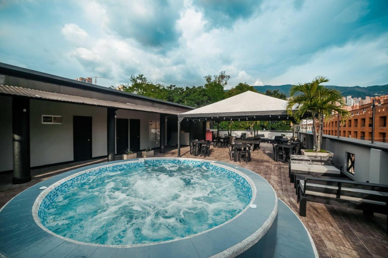 Tik By Bernalo Hotels Medellin Exterior photo