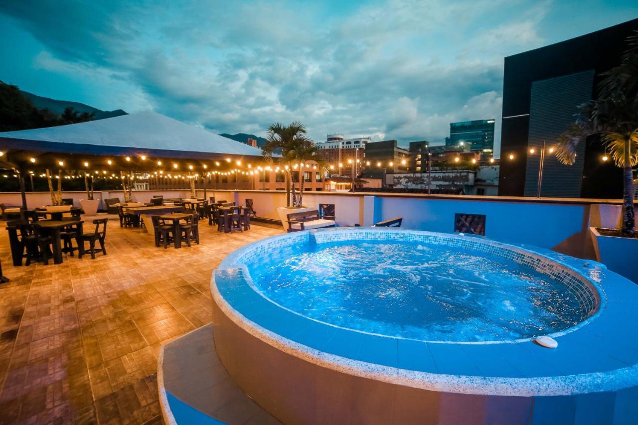 Tik By Bernalo Hotels Medellin Exterior photo